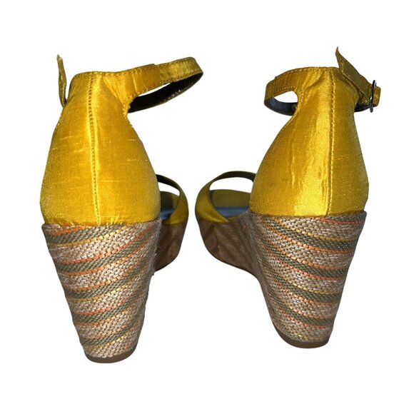 FERGALICIOUS Yellow Sandals Flutter Peep-Toe Espadrille Wedge Ankle Strap 7.5 - Picture 8 of 13